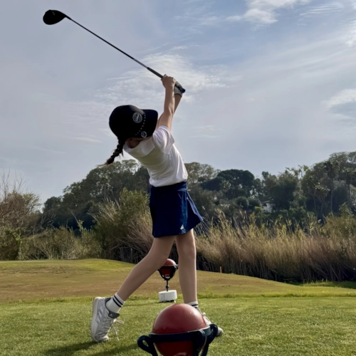 Golfgirl am Abschlag der PRO1PUTT Open Golfgirl am Abschlag der PRO1PUTT Open